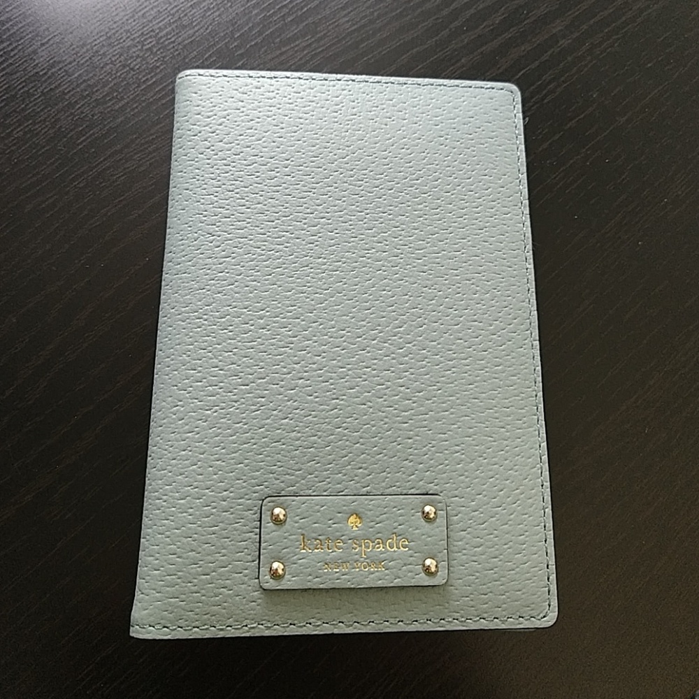 NWT Kate Spade Lakesedge Blue Passport Holder